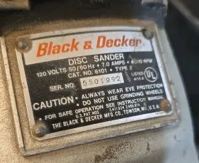 6126 BLACK DECKER Disc Sander Polisher Grinder 6126 BLACK DECKER Disc Sander Polisher Grinder