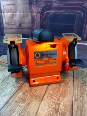 7912 BLACK DECKER Bench Grinder Cat 7912 BLACK DECKER Bench Grinder Cat