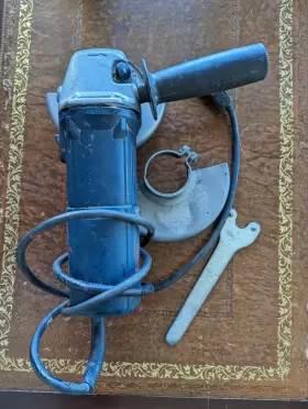 1347A BOSCH Angle Grinder