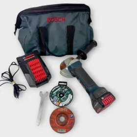 CAG180-01-RT BOSCH Grinder Batteries Charger Bag Kit CAG180-01-RT BOSCH Grinder Batteries Charger Bag Kit