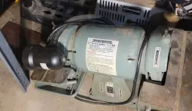 46727 CENTRAL MACHINERY Tool Grinder 46727 CENTRAL MACHINERY Tool Grinder