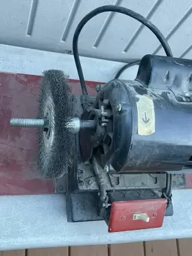 113.12180 CRAFTSMAN Crown Bench Grinder Buffer Motor Volts #2