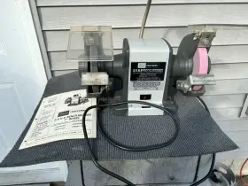 257.191500 CRAFTSMAN Block Bench Grinder 257.191500 CRAFTSMAN Block Bench Grinder