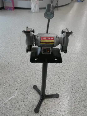 351.211621 CRAFTSMAN Grinding Center Stand