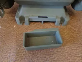 397.19320 CRAFTSMAN Bench Grinder Water Tray #2