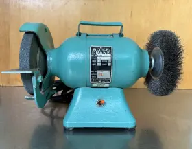 5426 CRAFTSMAN Wilton Bench Grinder Schiller Park Ill