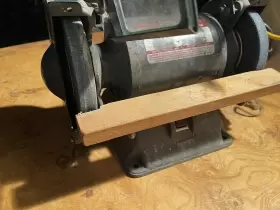 4Z123A DAYTON Bench Grinder #3 4Z123A DAYTON Bench Grinder #3