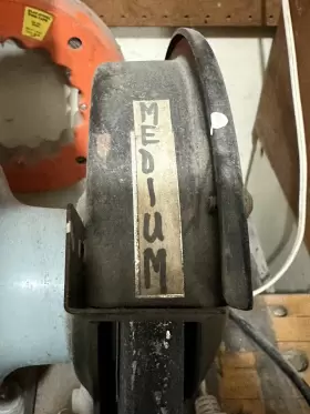 23-880 DELTA Bench Grinder Decker Workmate #3 23-880 DELTA Bench Grinder Decker Workmate #3