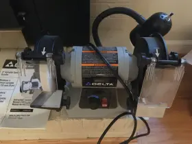 GR-275 DELTA Grinder