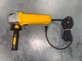 DW818 DEWALT Angle Grinder