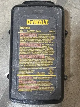 DC415 DEWALT Volt Grinder Cordless Kit #3 DC415 DEWALT Volt Grinder Cordless Kit #3