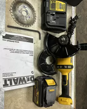 DCG418X1 DEWALT Flexvolt Angle Grinder Kickback Brake #2