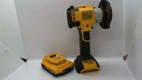DCS438 DEWALT Grinder Volt Cutt Wheel Battery DCS438 DEWALT Grinder Volt Cutt Wheel Battery