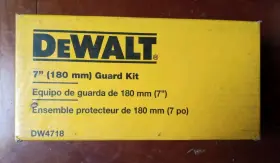 DW4718 DEWALT Nos Grinder Guard Kit