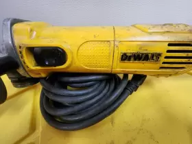 DW818 DEWALT Angle Grinder #3 DW818 DEWALT Angle Grinder #3