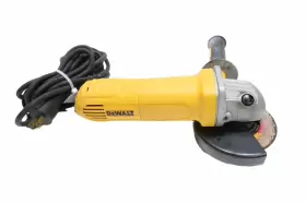 DW821 DEWALT Angle Grinder