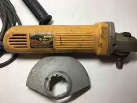 DW824 DEWALT Angle Grinder #3 DW824 DEWALT Angle Grinder #3