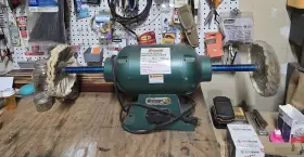 Grizzly G1061z Knife Buffering And Grinder Model