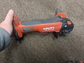 5D-22 HILTI Nuron Ag Cordless Angle Grinder Tool 5D-22 HILTI Nuron Ag Cordless Angle Grinder Tool