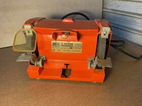 30-10A KMART Bench Grinder 30-10A KMART Bench Grinder