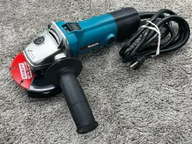 9524NB MAKITA Angle Grinder