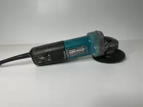 9557NB2 MAKITA Grinders