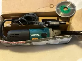 9557NBX MAKITA Slide Switch Volt Angle Grinder #2 9557NBX MAKITA Slide Switch Volt Angle Grinder #2