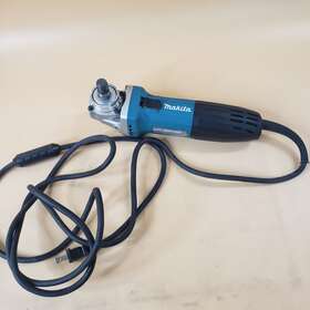 GA4530X MAKITA Angle Grinder