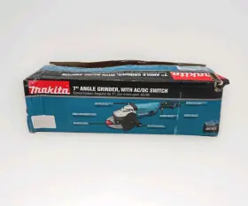 Makita Ga7021-r 7 Inch Corded Anglewith Grinder With Ac/dc Switch