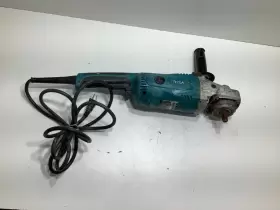 GA9020 MAKITA Disc Grinder