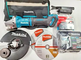 GAG10 MAKITA Xgt Paddle Switch Angle Grinder Kit GAG10 MAKITA Xgt Paddle Switch Angle Grinder Kit