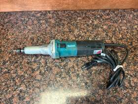 GD0800C MAKITA Grinders