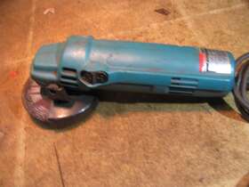 N9514B MAKITA Angle Grinder