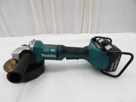 XAG12 MAKITA Lxt Brushless Paddle Switch Angle Grinder Kit #2 XAG12 MAKITA Lxt Brushless Paddle Switch Angle Grinder Kit #2