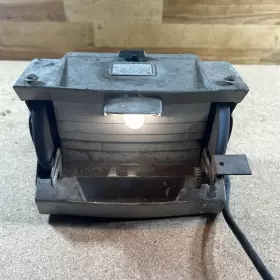 71107 MCGRAW-EDISON Power House Bench Grinder 71107 MCGRAW-EDISON Power House Bench Grinder