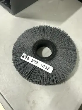 0110825 MET Grinder