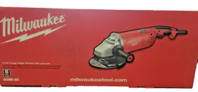 045242155880 MILWAUKEE Angle Grinder