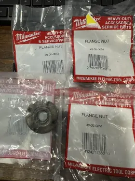 49-05-0051 MILWAUKEE Tool Flange Nut Set #2