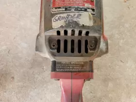 6095 MILWAUKEE Angle Grinder Sander #3 6095 MILWAUKEE Angle Grinder Sander #3