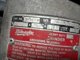 6098 MILWAUKEE Grinder #3 6098 MILWAUKEE Grinder #3
