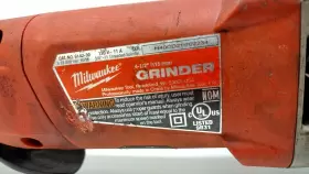 H40CD211702234 MILWAUKEE Grinder