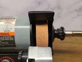 W50003 PERFORMANCE TOOL Mini Bench Grinder Polisher #3