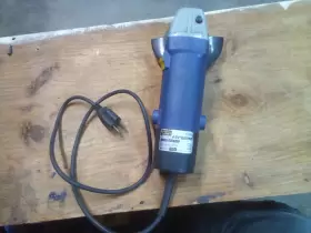 EAG412NN POWDERCRAFT Powercraft Electric Angle Grinder #2