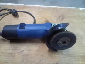 EAG412NN POWDERCRAFT Powercraft Electric Angle Grinder