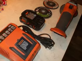 R86040 RIDGID Angle Grinder Sander Wizzard Battery Charger #3 R86040 RIDGID Angle Grinder Sander Wizzard Battery Charger #3
