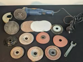 AG451 RYOBI Angle Grinder Great Extras #3