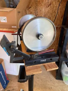 BG4286 WEN Slow Bench Grinder Stand #3
