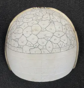 G13P WORDEN Lamp Globe Mold Stained Glass Tiffany Shade G13P WORDEN Lamp Globe Mold Stained Glass Tiffany Shade
