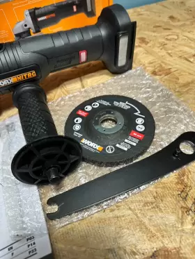 WX812L WORX Power Share Cordless Angle Grinder Brushless Tool #3