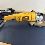 Dewalt Dw840 7" Medium Angle Grinder Corded Electric 120v 13amps. Fixed Price $84.98.
